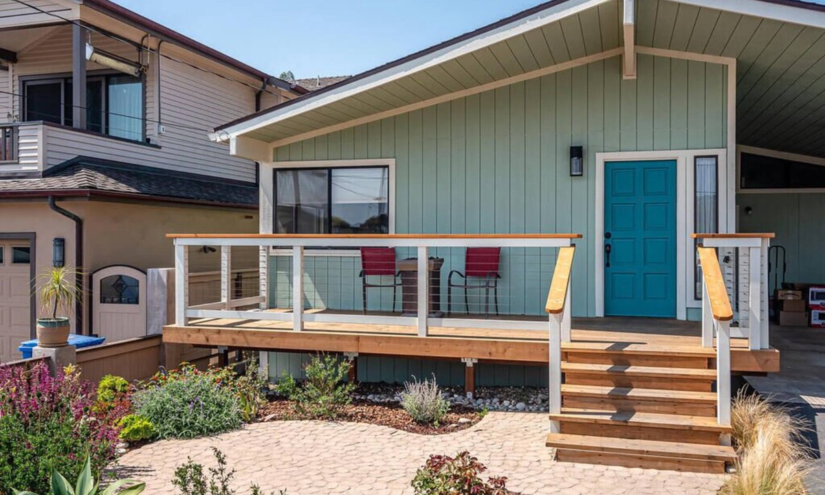 Cayucos House | Beach house in Cayucos with Ocean Views - 30 nights or longer