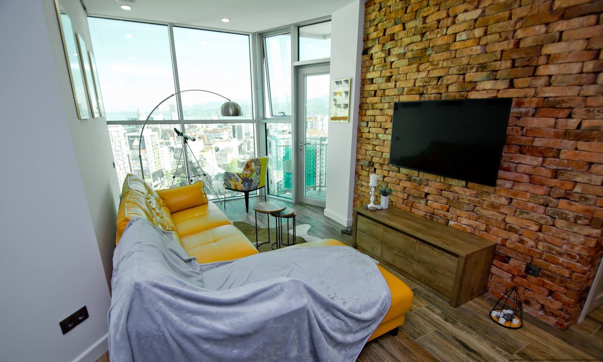 New Boulevard Apartment | BEST IN TOWN,NEW PANORAMIC VIEW LOFT APARTMENTS,75m2. CITY CENTER