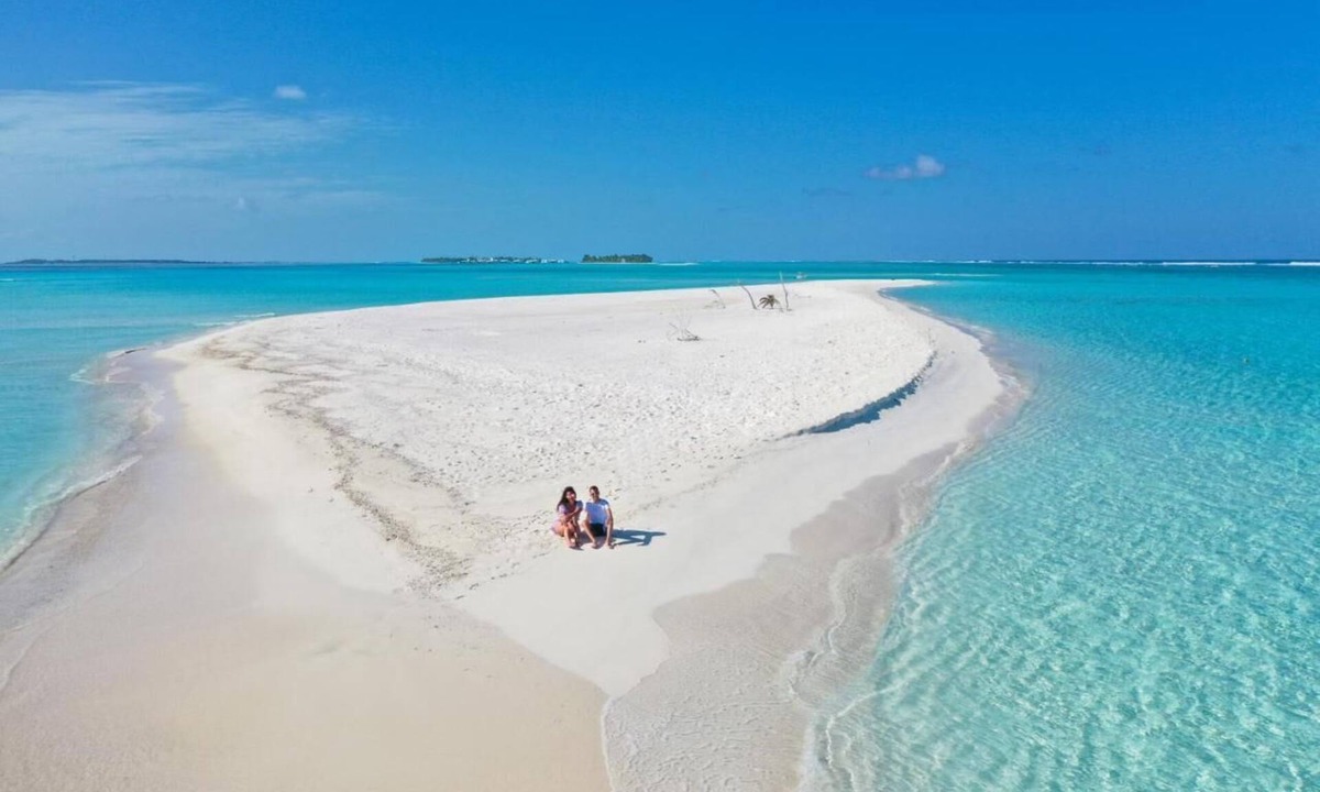 Kudahuvadhoo Hotel | Blue Wave Guest House