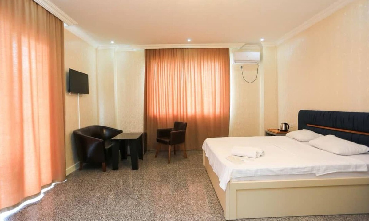 Batumi Hotel | Cozy hotel in charming Batumi with parking, WiFi, kitchen and 24/7 reception her