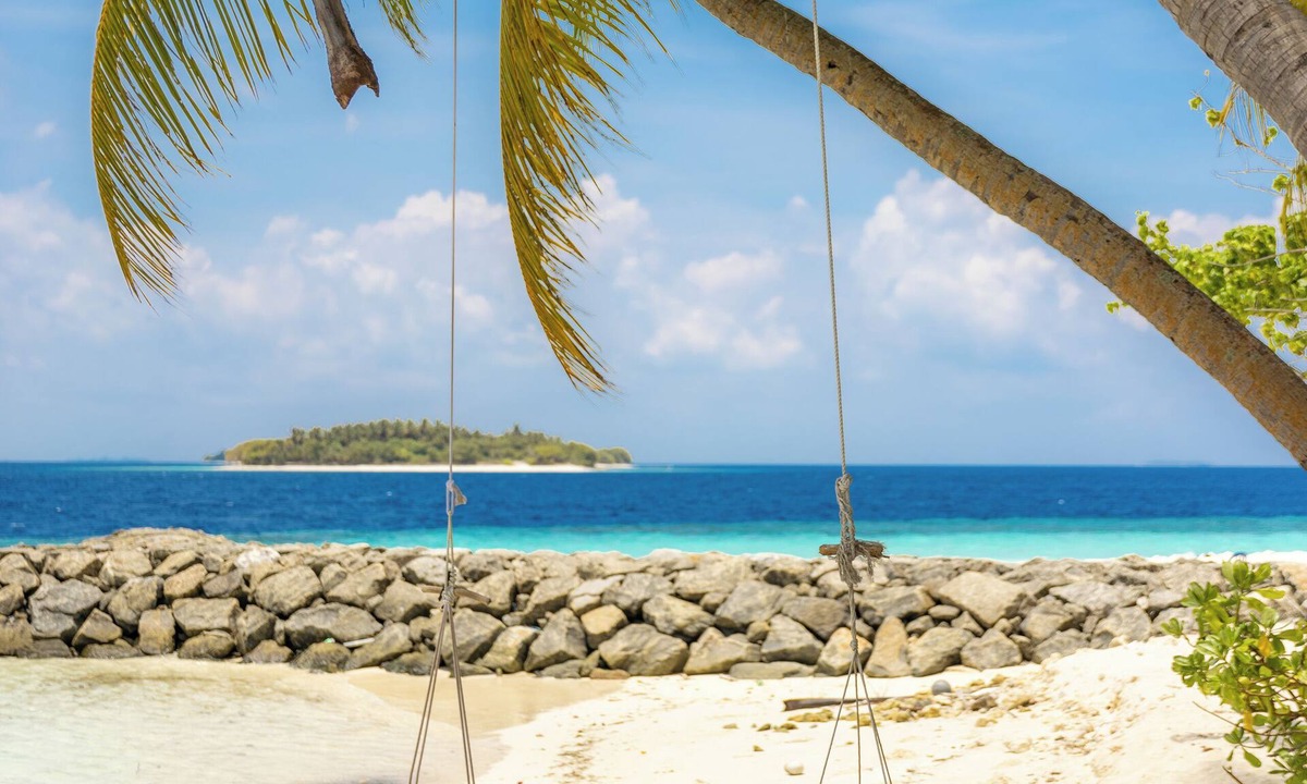 Kendhoo House | Dhoani Maldives Guesthouse
