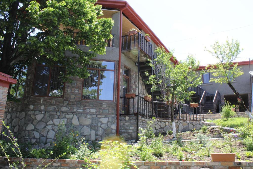 Vedzebi House | Guest House Ilto