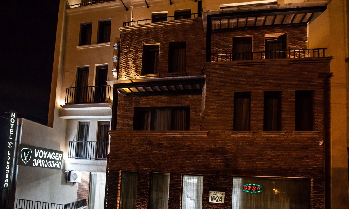 Avlabari Hotel | Hotel Voyager