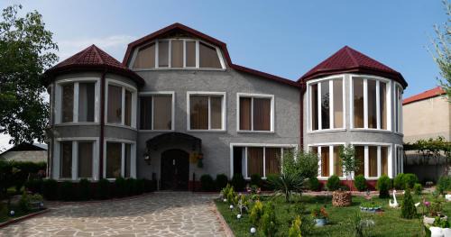 Gurjaani House | Hotel Ziari