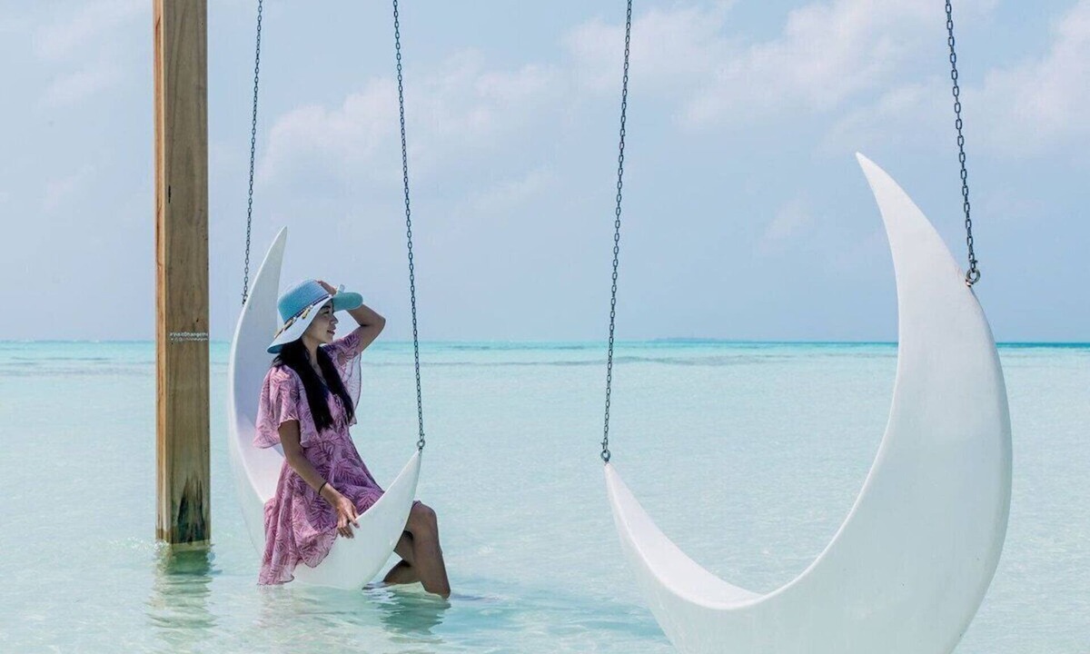 Centara Grand Island House | Private room - Beachfront villa in Dhangethi (bnb)