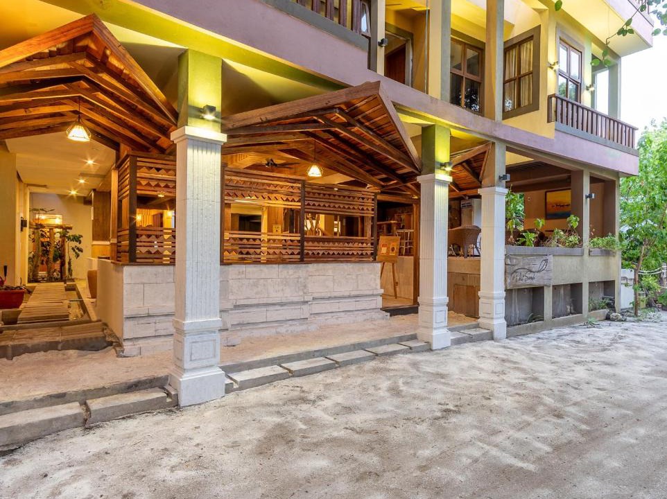 Ukulhas House | West Sands