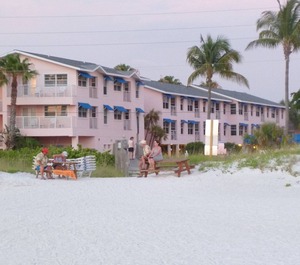 Smuggler Cove Resort Bradenton Beach 