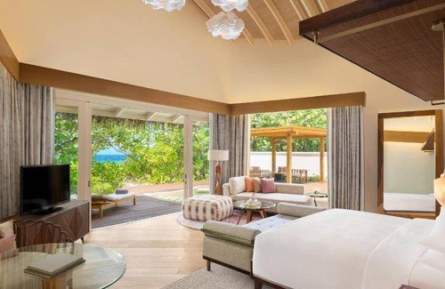 Vagaru Resort | 285 m² Resort ∙ 20 guests