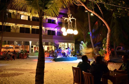 Thulusdhoo Island Bed & Breakfast | 50 m² Bed and breakfast ∙ 127 guests