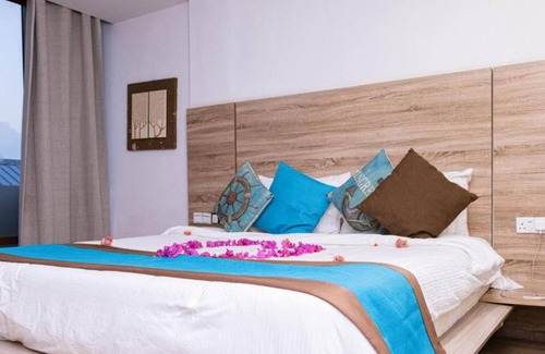 Maafushi House | Maafushi Guesthouse with Pool - Deluxe Double