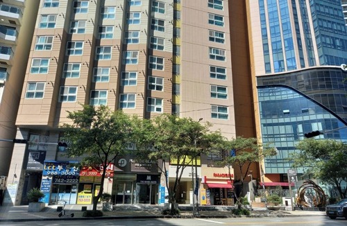 Haeundae Apartment | 2 minutes run to the beach, renewal 1-bedroom apartment in charming Busan WiFi