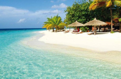 Athuruga Island Resort | 250 m² Resort ∙ 2 bedrooms ∙ 20 guests
