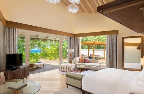 Vagaru Resort | 285 m² Resort ∙ 20 guests