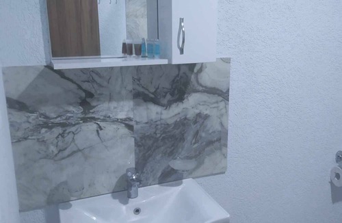 Zestafoni Hotel | ALPEDE