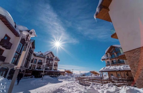 Kazbegi Apartment | Altimera Collection - Enigma - Ski-In/Ski-Out
