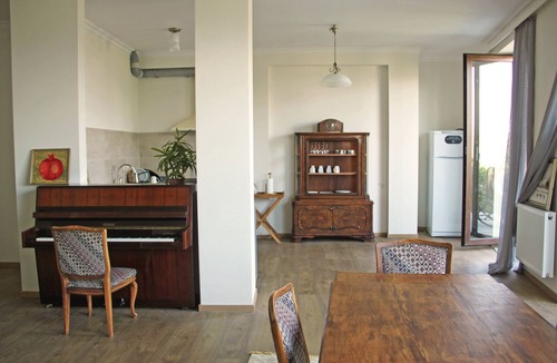 Sololaki Apartment | ★ Beautiful Apartament In the Center with a View ★