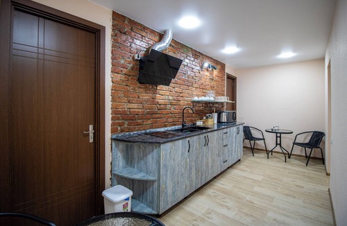 Sololaki House | Beautiful house with a garden in the heart of Tbilisi, 4 bedrooms with AC