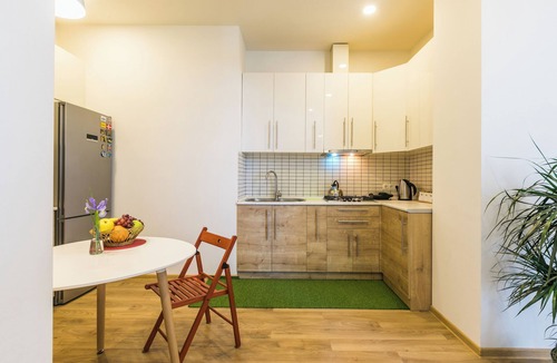 Saburtalo Apartment | Bright & Stylish 2 Bedroom Apartment by City Hall