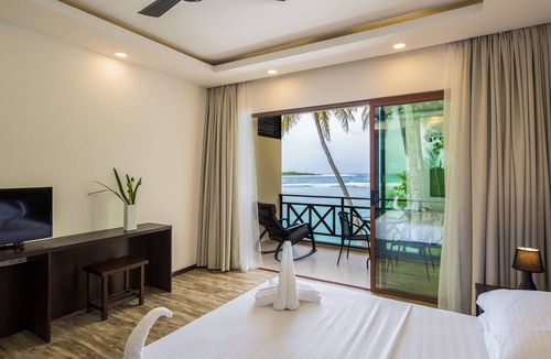 Thulusdhoo Island House | Canopus Retreat Thulusdhoo