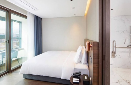 Yeongdo Hotel | Citadines Connect Hotel Hari Busan