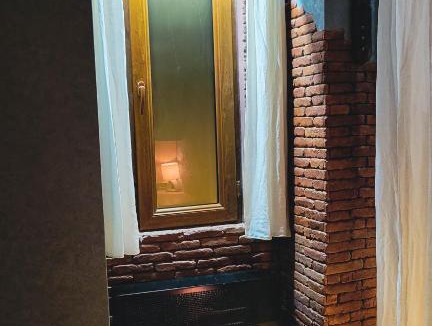 Didube Apartment | City Center Van Gogh Suite