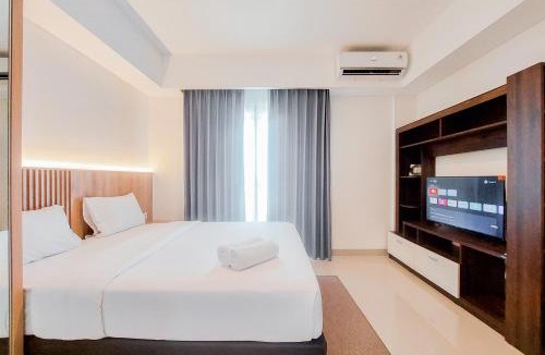 Pondok Aren Apartment | Comfort Living 1BR without Living Room at Bintaro Embarcadero Apartment By Travelio