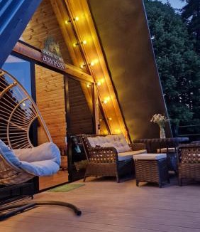 Ambrolauri Villa | Cottage Mebirashi