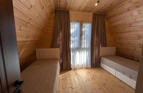 Tsromi Apartment | Cottage on the Edge of the Forest in Surami