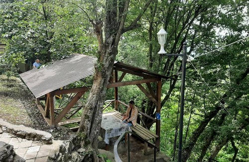 Gagra Hotel | Dacha khudozhnikov v Gagre