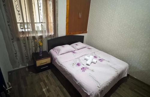 Lentekhi House | Debi