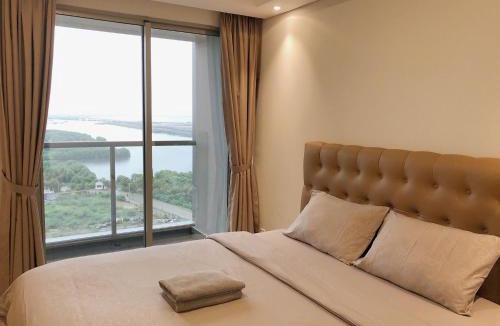 Pantai Indah Kapuk Apartment | Gold Coast PIK Sea View Apartments by LongeSuites