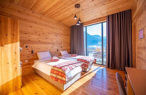 Bagvdanari Villa | Grand Chalet BBQ&Garden - Svaneti Countryside 2