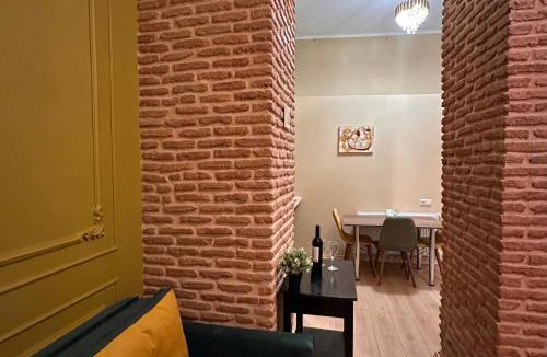 Chugureti Apartment | Grand Tbilisi Apartment Luxury