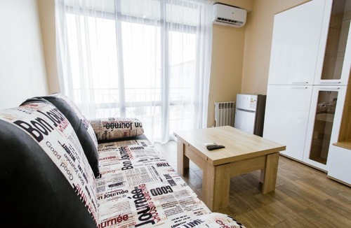 Gantiadi Hotel | Guest House Arlen