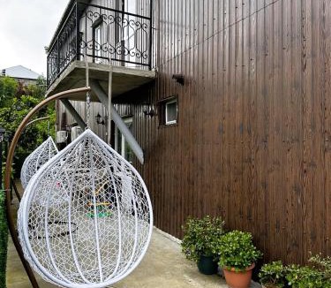 Tsikhisdziri House | Guest House Maia