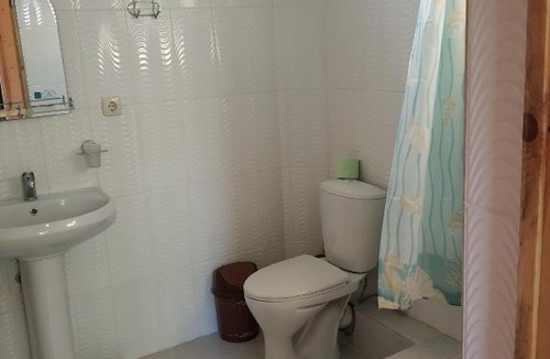 Sokhumi House | Guest House na Ezugbaya