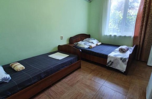 Gantiadi House | Guest House Nargiz