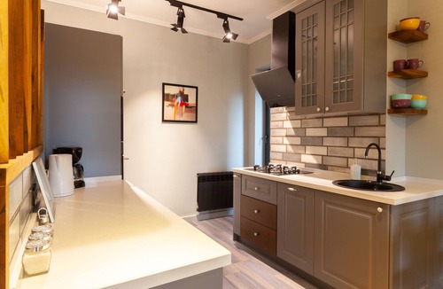 Chugureti Apartment | Hidden Gem by Marjanisvhili Theater