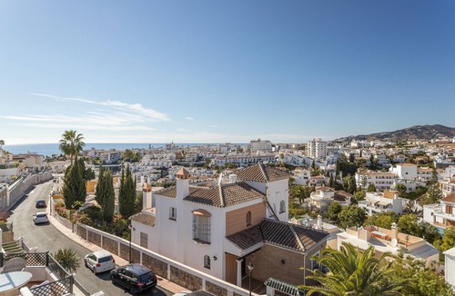 Nerja Apartment | Homely apartment, 2 big terraces, stunning views and pool