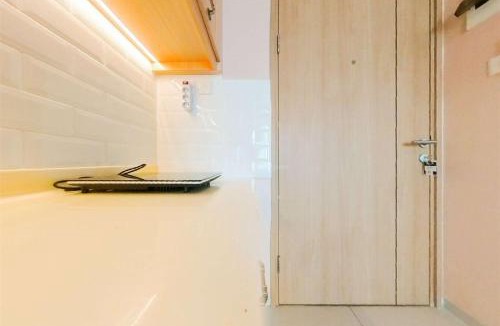 Cikokol Apartment | Homey and Modern Studio at Tree Park City Cikokol Apartment By Travelio