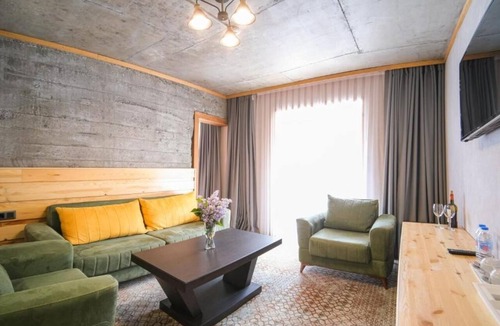 Bagvdanari Hotel | Hotel Posta Mestia