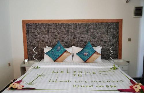 Magoodhoo House | Island Life Maldives Retreat & Spa