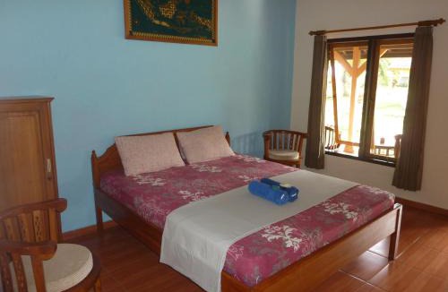 Katukaras Bed & Breakfast | Java Lagoon