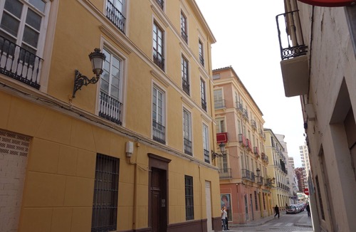 Perchel Sur Apartment | LAST MINUTE OFFER, Cozy apartment for exploring on foot Malaga Historical Centre