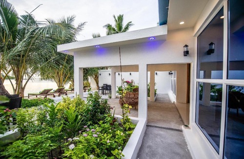 Maradhoo Hotel | Lodger Guest House