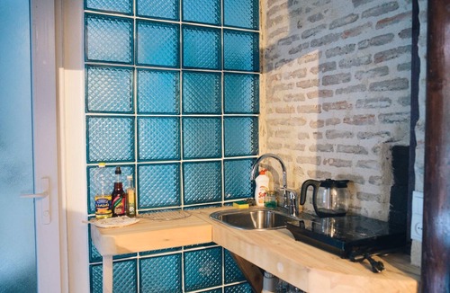 Tbilisi City Centre Apartment | Loft in Old Town Under the Castle