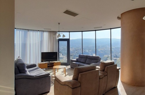 Old Tbilisi Apartment | Luxury 2-bedroom apartment with WiFi and AC in marvelous T'bilisi