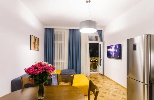 Tbilisi City Centre Apartment | Luxury 3 BR apartment by Freedom square City Center
