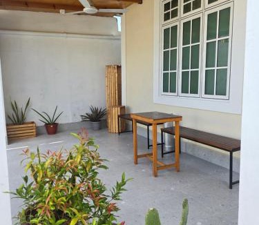 Fonadhoo House | Maagali Inn