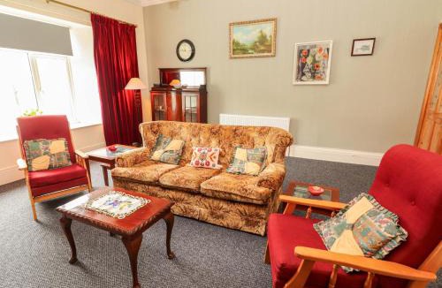 Kilrush House | Macmathuna